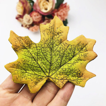 Artificial Maple Leaves – Green 10pcs/pk