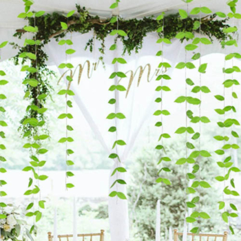 Party Garland 4m — Plastic Leaves
